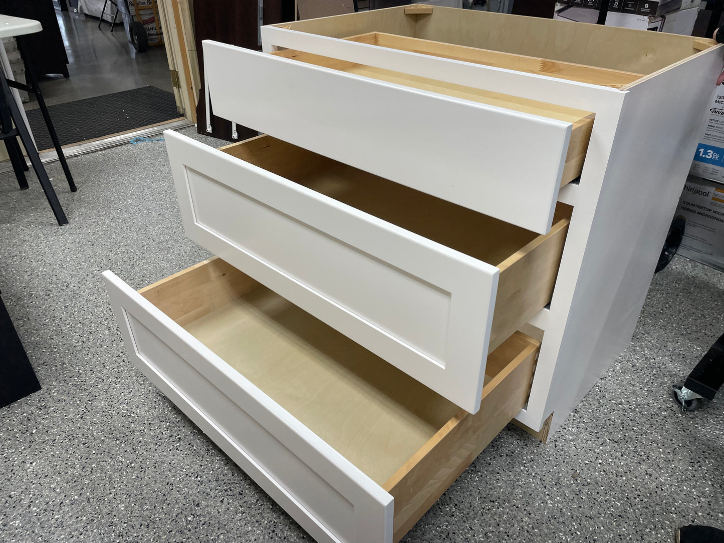 Hampton Bay Avondale Shaker Alpine White Quick Assemble Plywood 36 in Drawer Base Cabinet (36 in W x 24 in D x 34.5 in H)