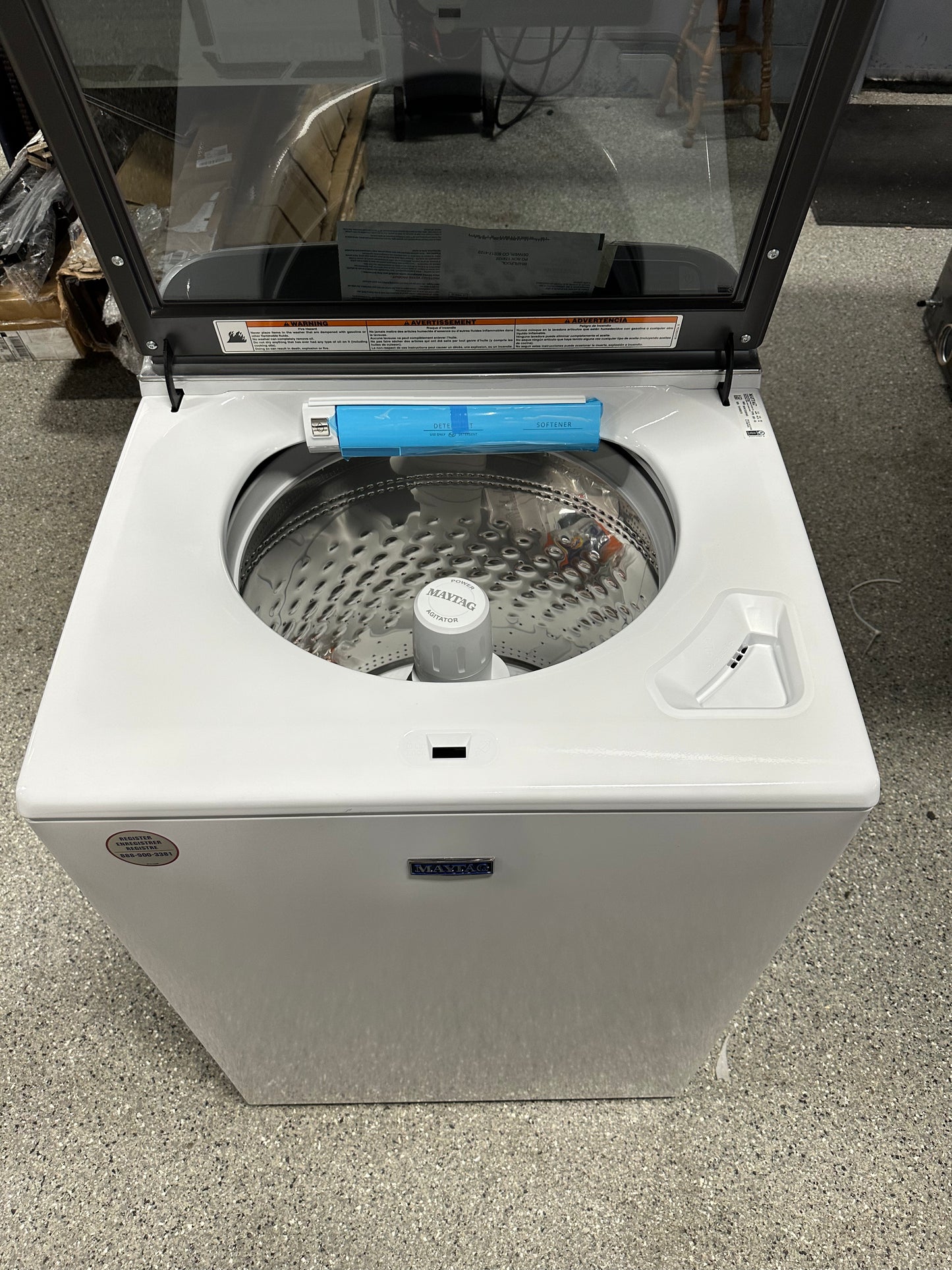 Maytag 5.2 cu. ft. Washer and 7.4 cu. ft. Smart GAS Dryer with Advanced Moisture Sensing Laundry Suite