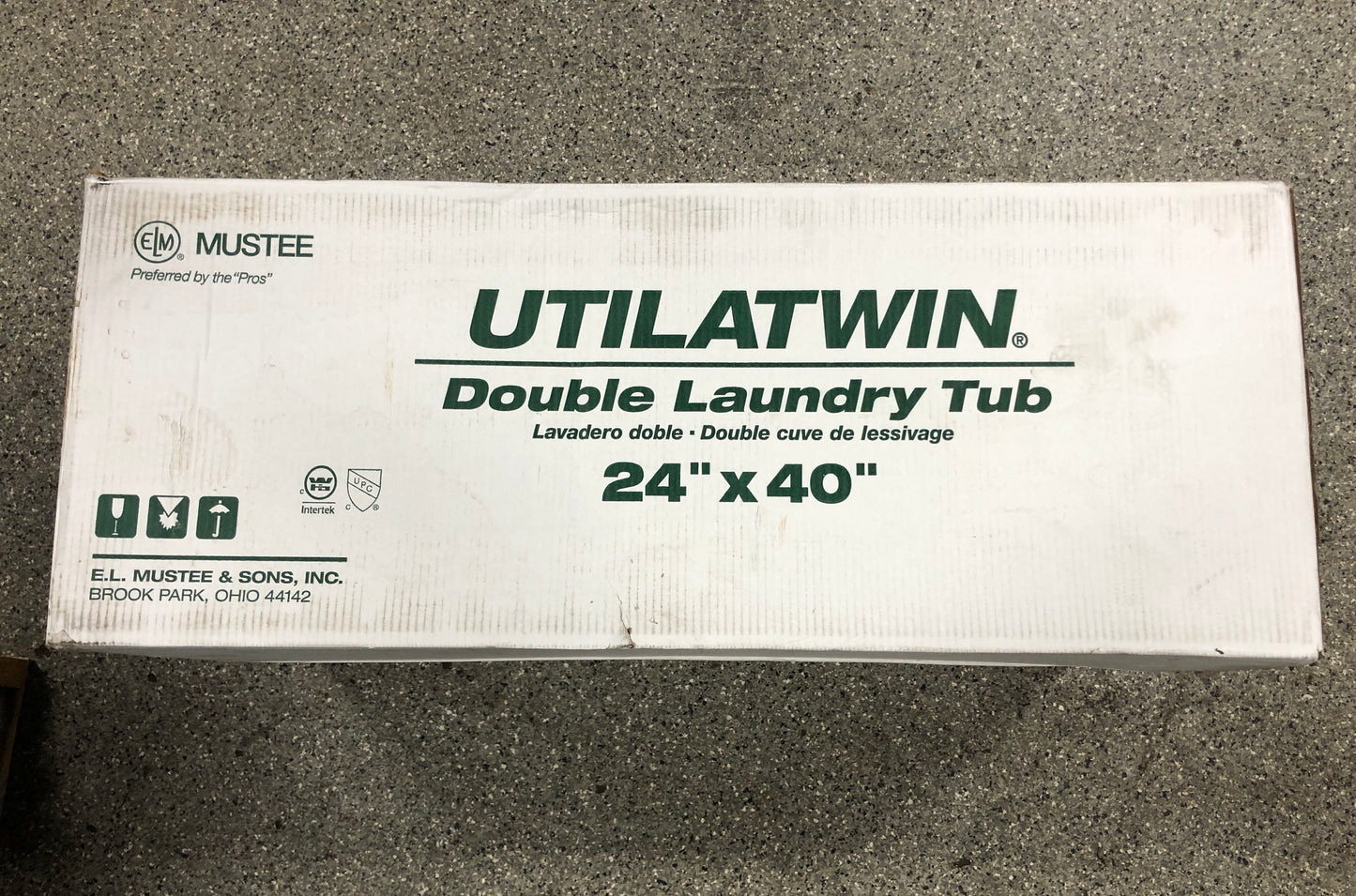 Utialtwin 24 in. x 40 in. x 33 in. Structural Thermoplastic Wall Mount Double-Basin Laundry Tub