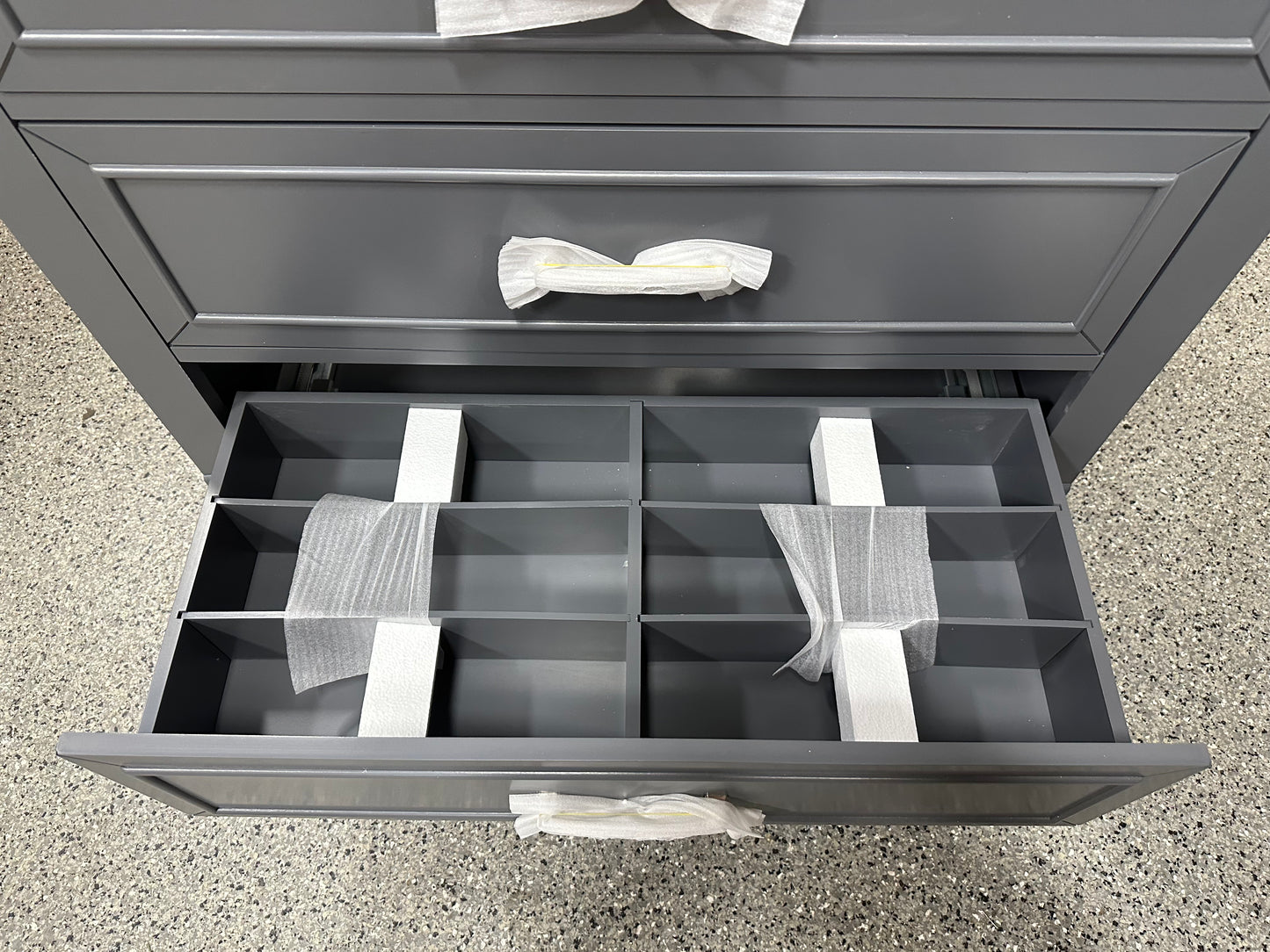 Home Decorators Collection Pinestream 36 in. W x 22 in. D Bath Vanity in Dark Charcoal with Cultured Stone Vanity Top in White with White Basin