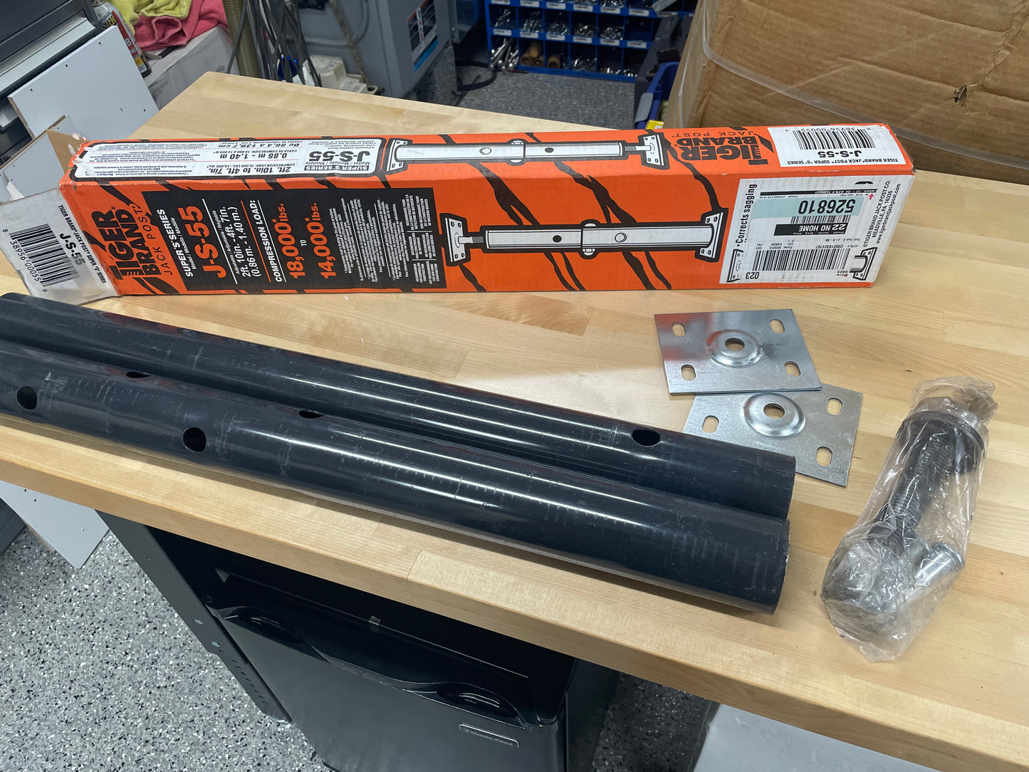 Tiger Brand Super S 4 ft. 7 in. Jack Post