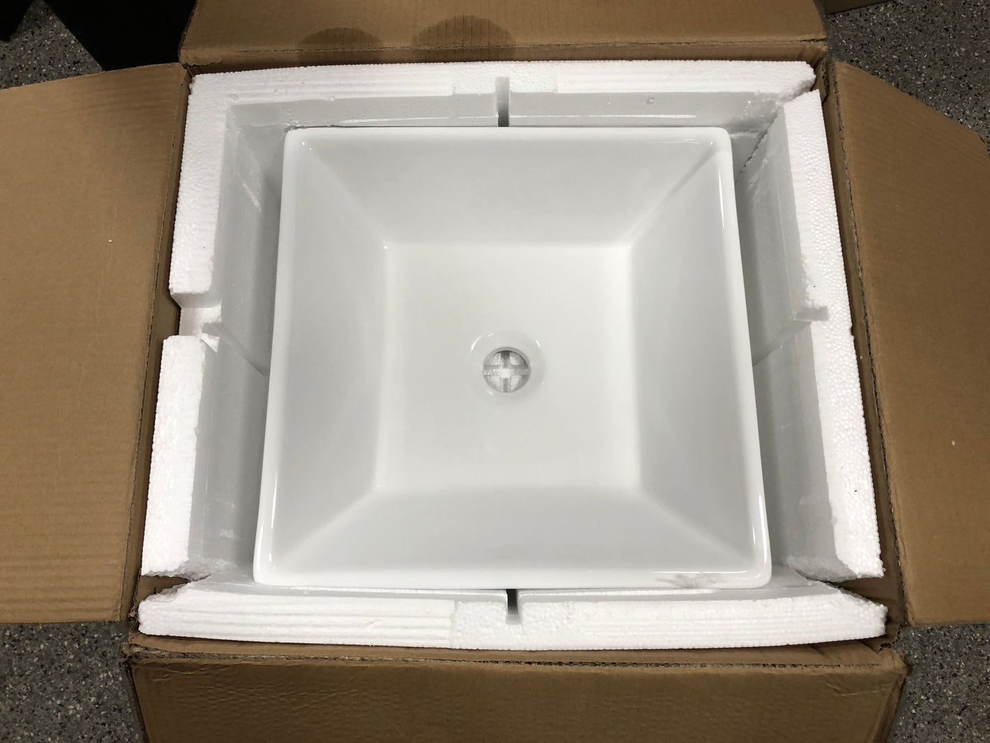 DEERVALLEY Ace Classic Ceramic Square Vessel Sink in White