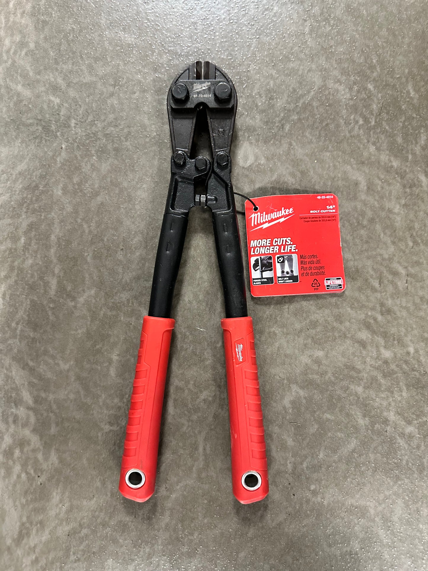Milwaukee 14 in. Bolt Cutter With 5/16 in. Max Cut Capacity