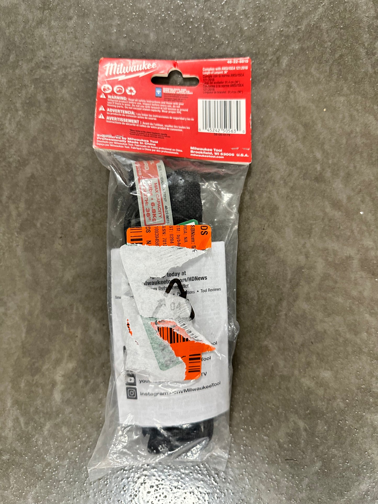 Milwaukee 15 lbs. Locking Tool Lanyard