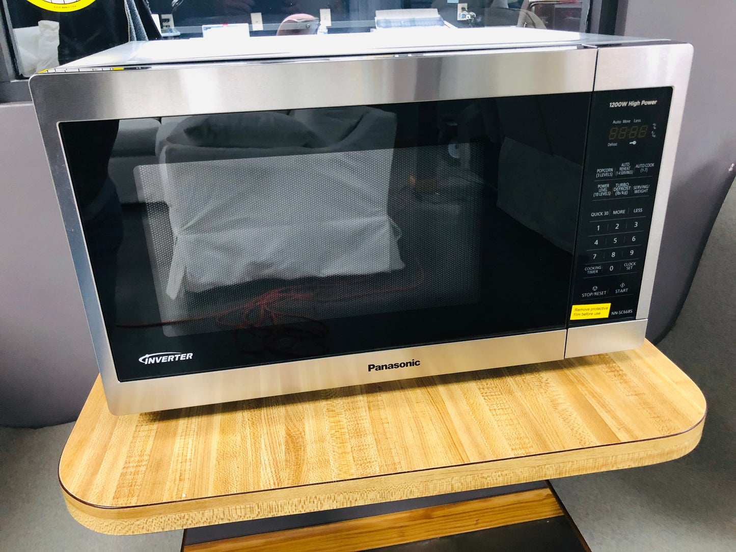 Panasonic 1.3CuFt Stainless Steel Countertop Microwave Oven NN-SC668S