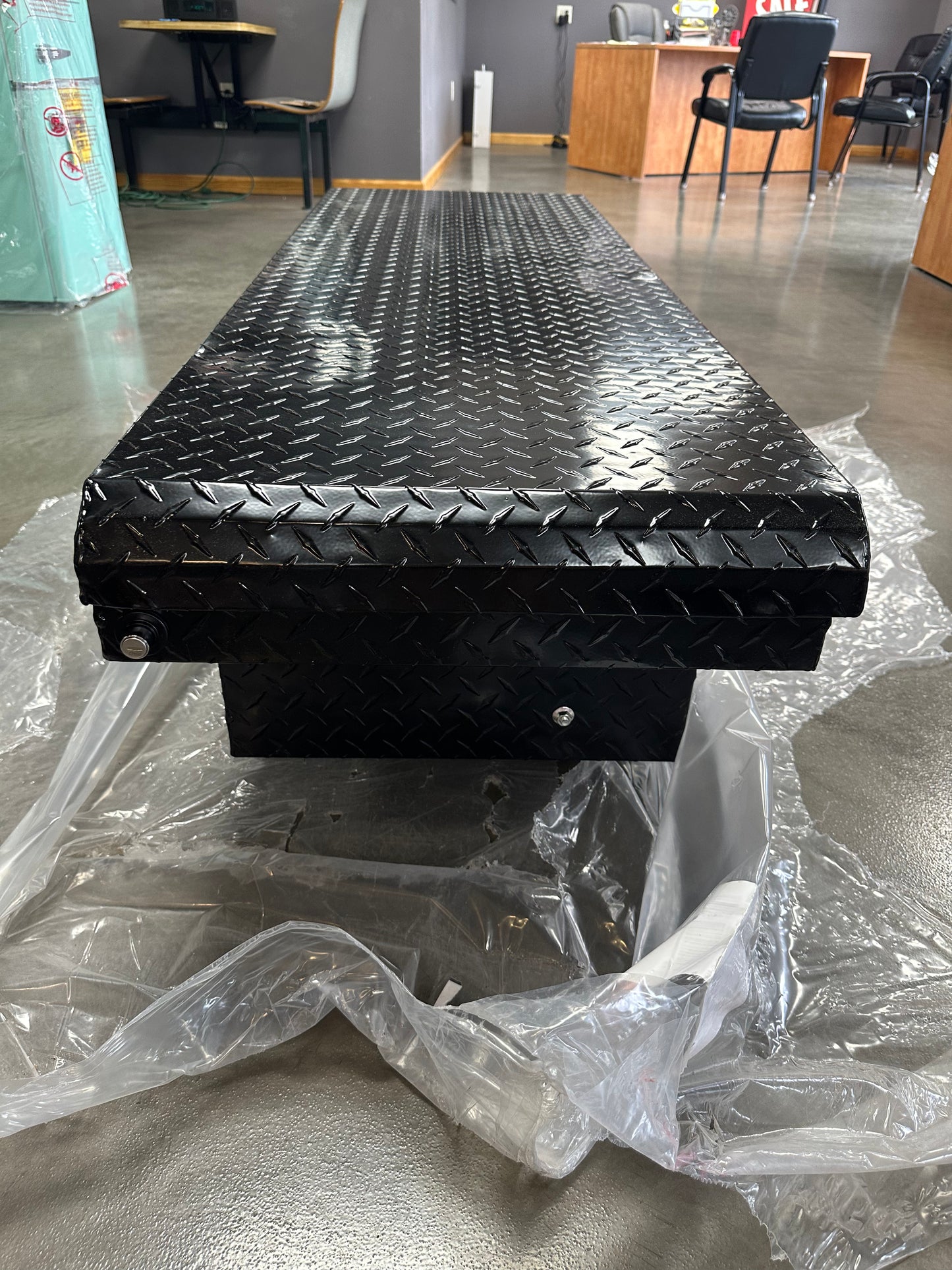 Husky 61.86 matte black aluminum low profile crossbed truck tool box Clearance