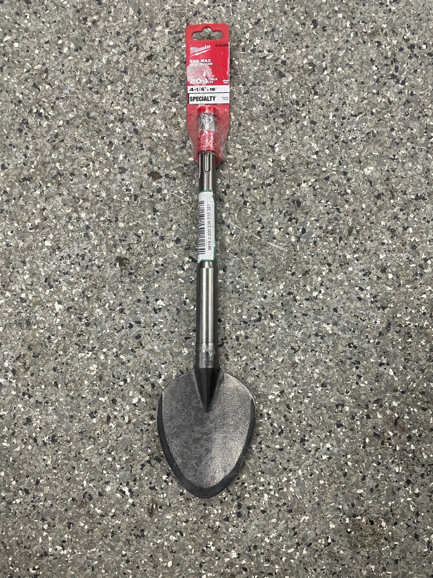 Milwaukee 4-1/4 in. x 16 in. SDS-MAX Steel Clay Spade