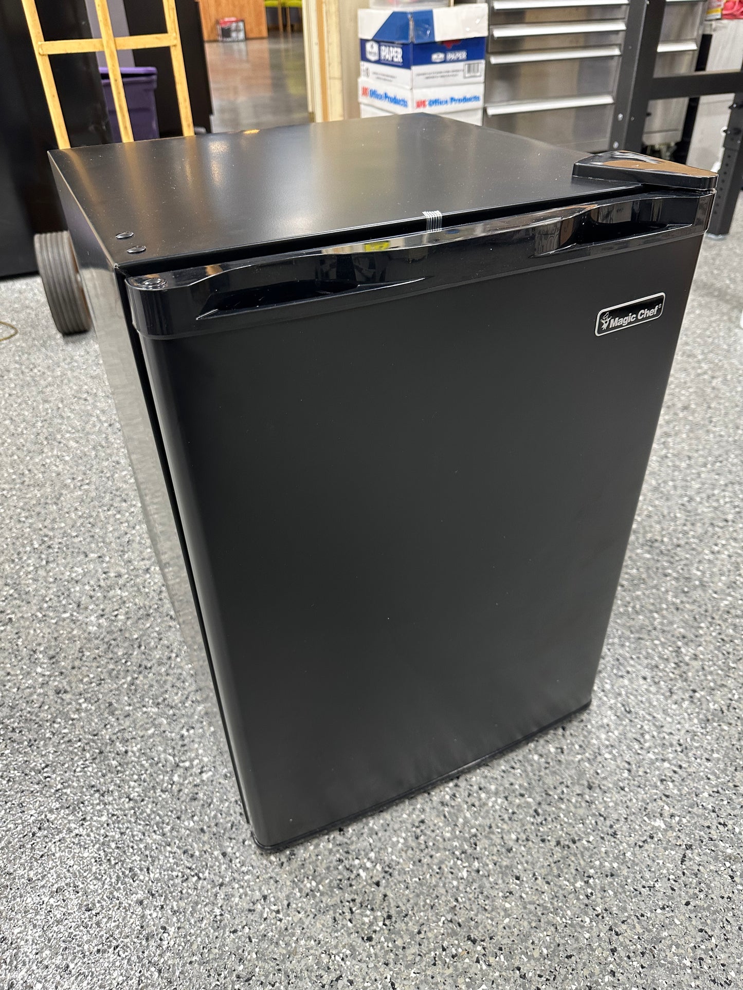 Magic Chef 2.6 cu. ft. Mini Fridge in Black without Freezer