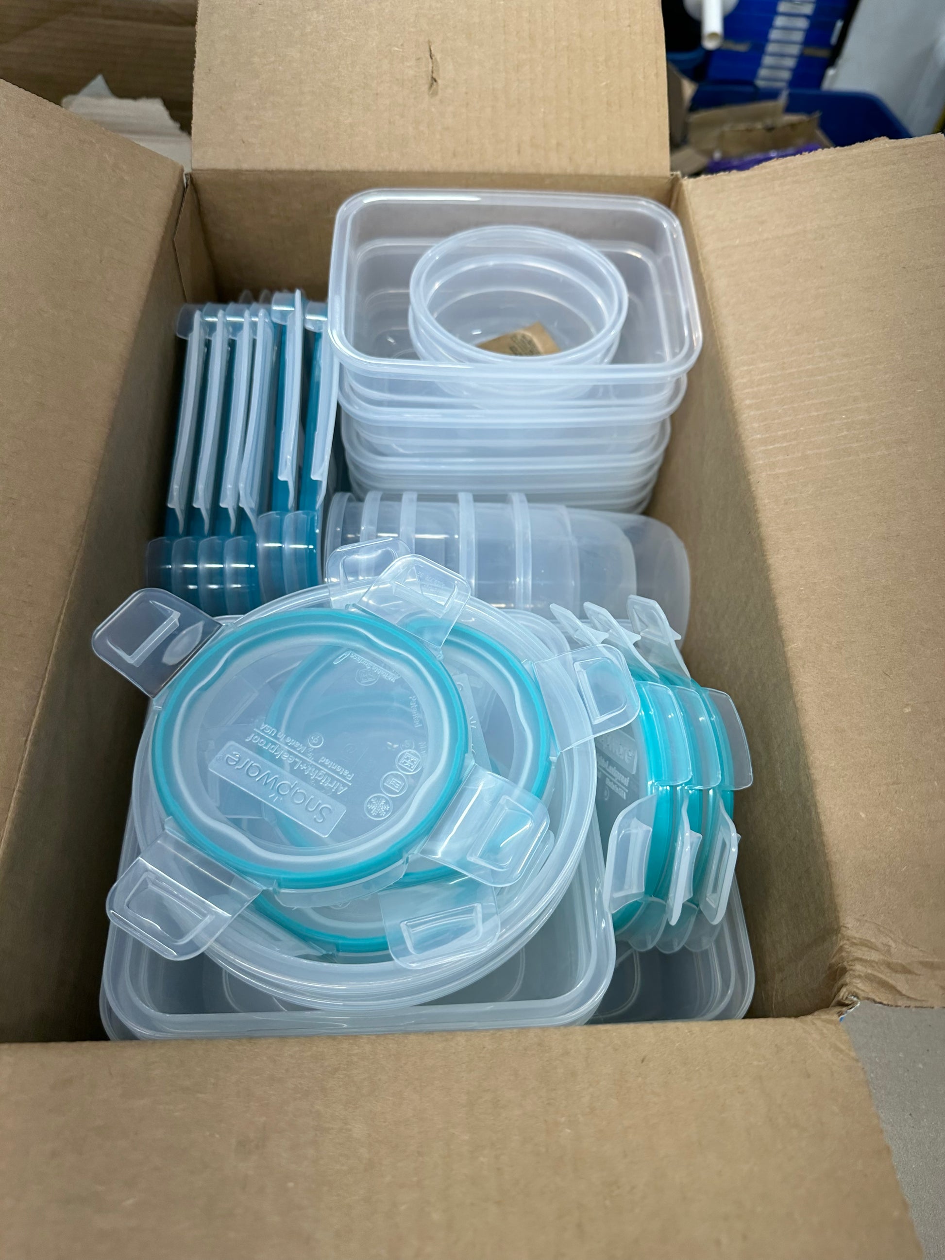 Snapware 38-piece Plastic Food Storage Set – Zippy's Warehouse