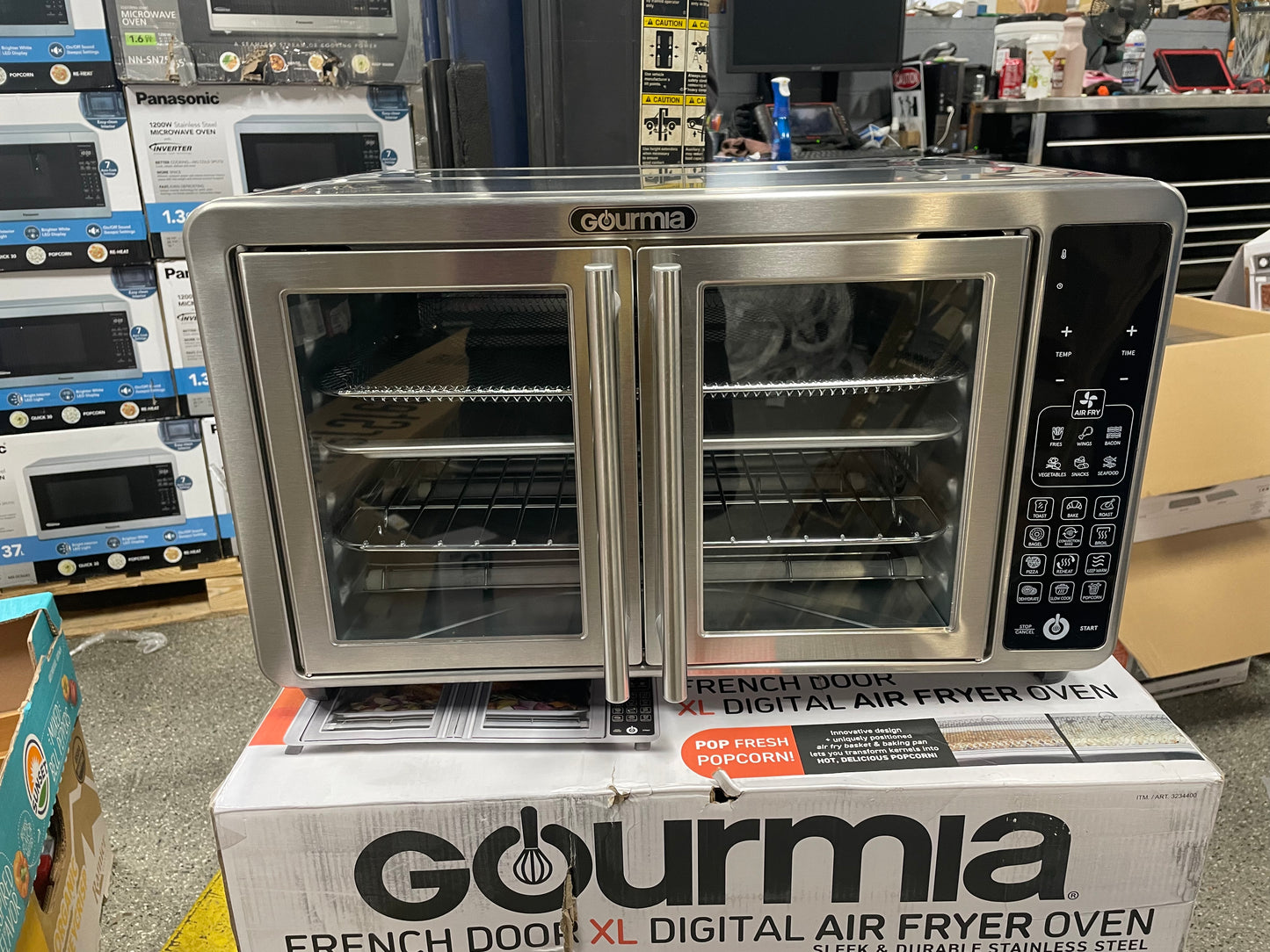 Gourmia XL Digital Air Fryer Toaster Oven with Single-Pull French Door –  Zippy's Warehouse
